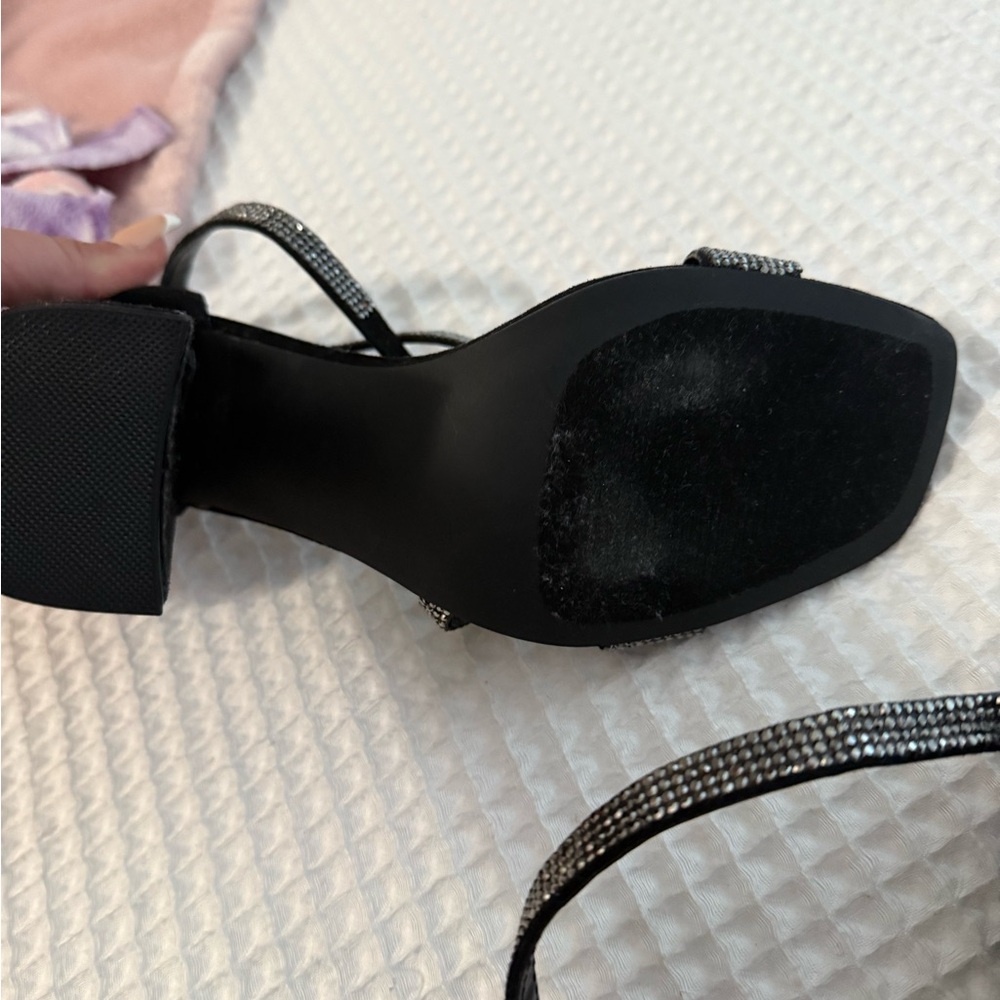 Steve Madden Black Rhinestone Heels 8.5 Womens - Picture 3 of 8